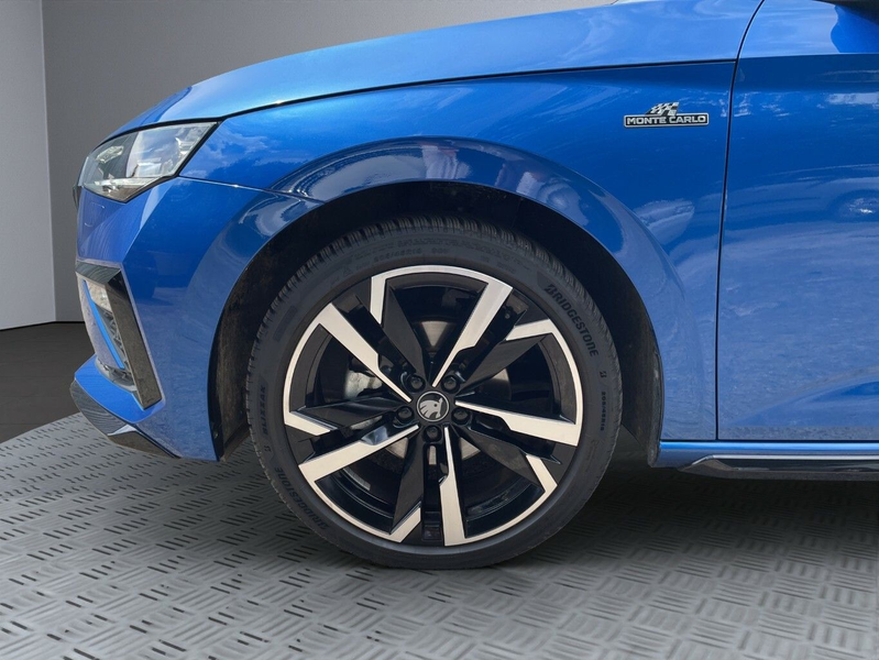 Skoda Scala Monte Carlo 1.5 TSI DSG ACC 18'' Kessy — photo 15