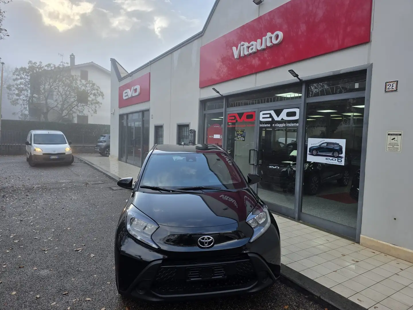 Toyota Aygo Aygo X 1.0 Active 72cv Nero - 1