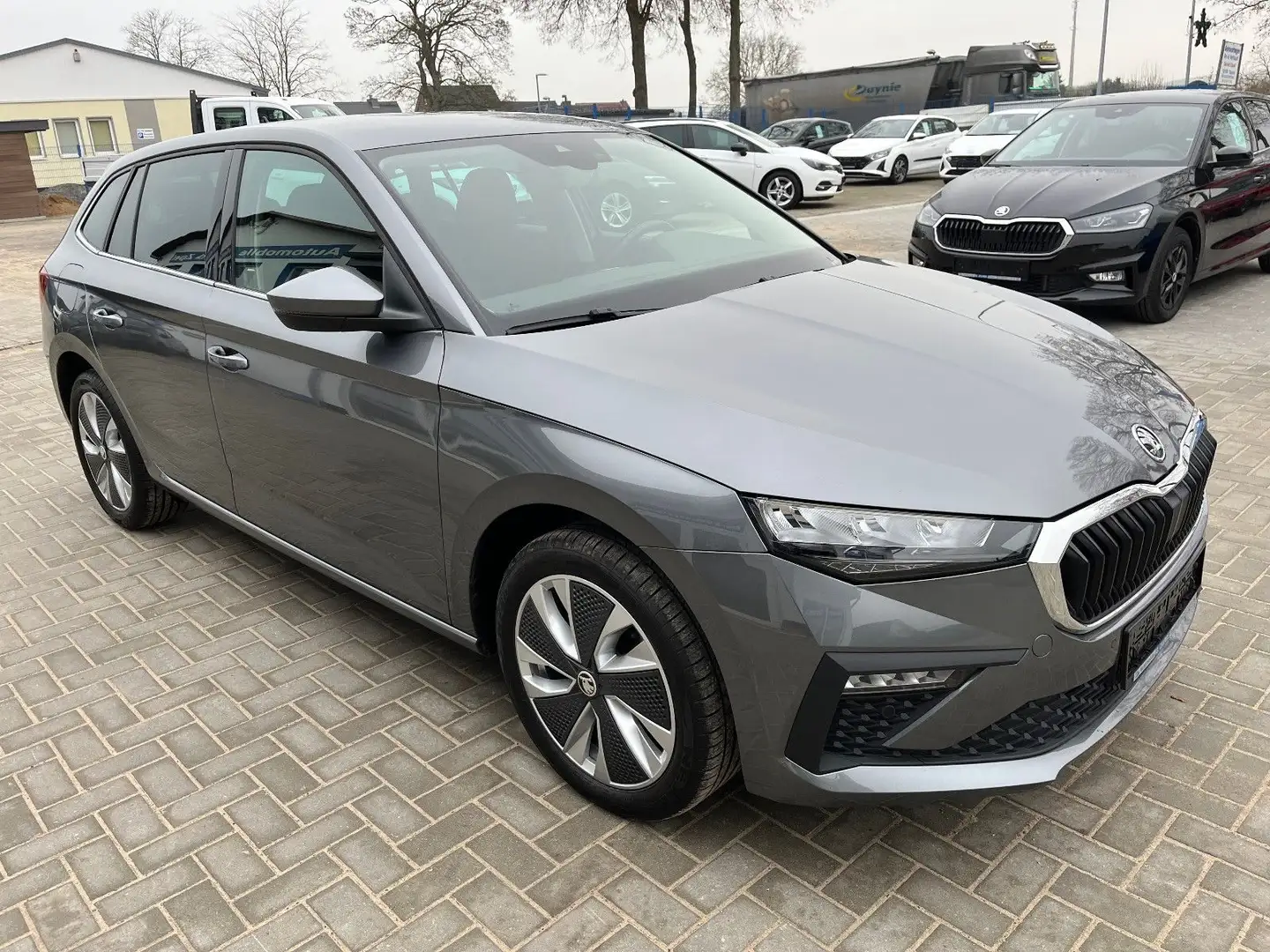 Skoda Scala 1,0 TSI DSG*Top-Selection*Aut./Navi/LED/SH Grau - 2