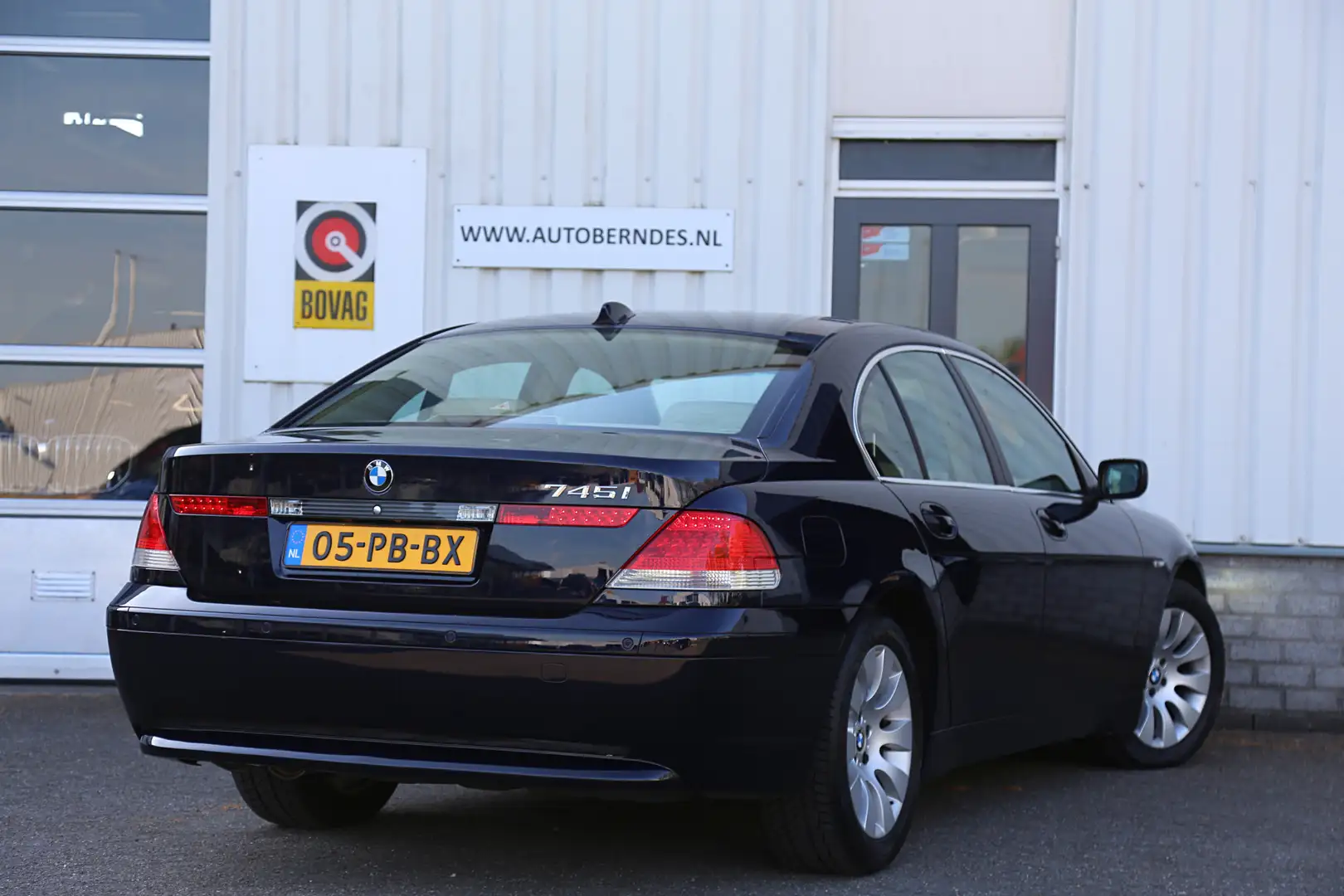 BMW 745 7-serie 745i 334PK Executive*NL-Auto*Perfect Onder Azul - 2