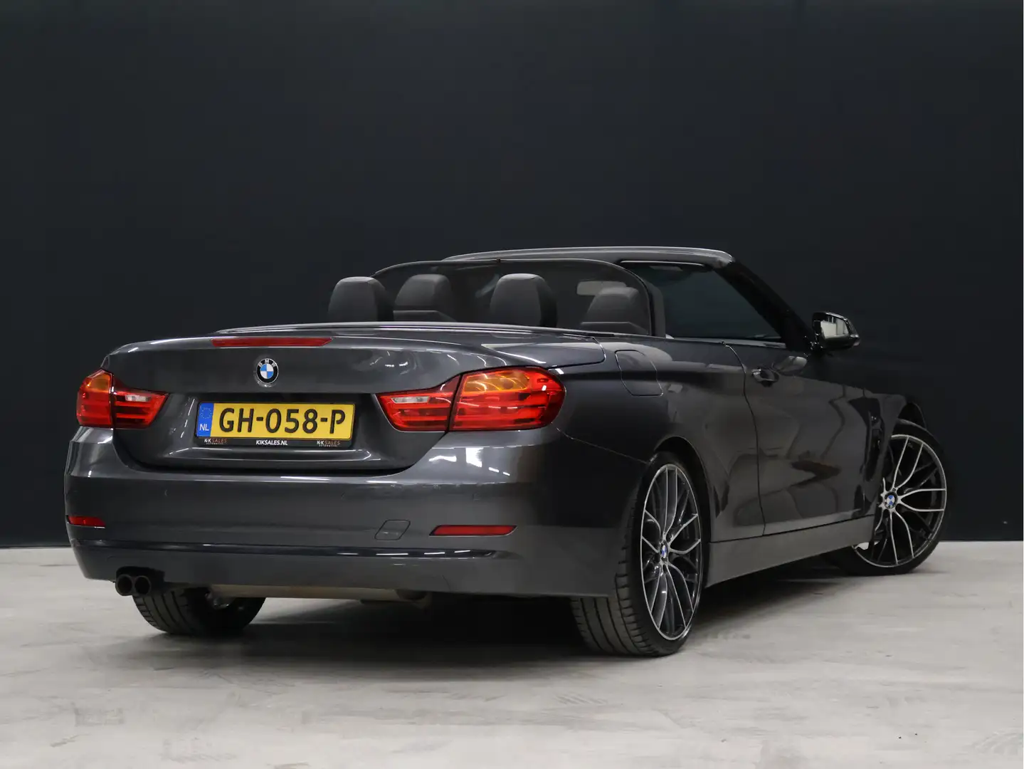 BMW 428 4-serie Cabrio 428i High Executive M Sport [HARMAN Grijs - 2