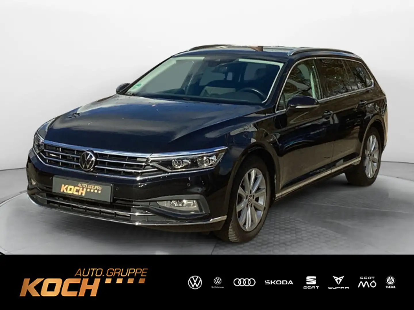 Volkswagen Passat Variant 2.0TDI Elegance DSG Navi LED AHK Negro - 1