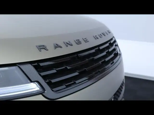Land Rover Range Rover Sport view 10