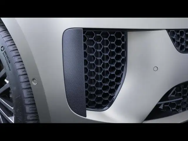 Land Rover Range Rover Sport view 12
