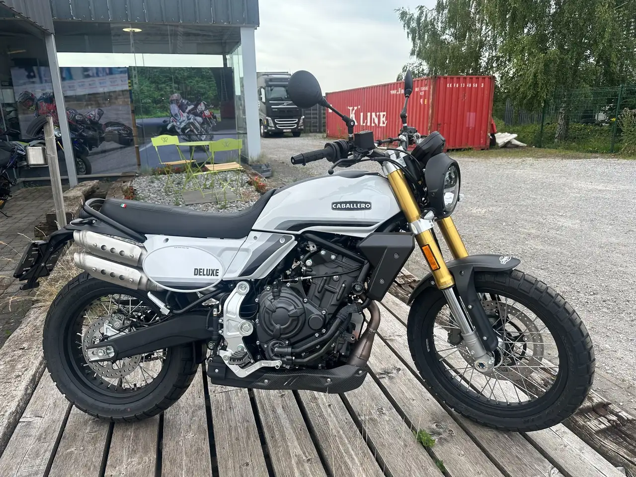 Fantic Caballero 700