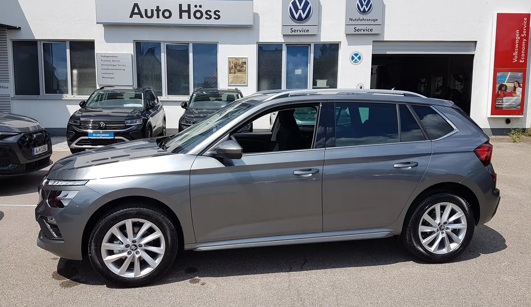Skoda Kamiq Selection*LED*DSG*REAR-VIEW*SHZ*LHZ*GAR 5J/100TKM* Grau - 1