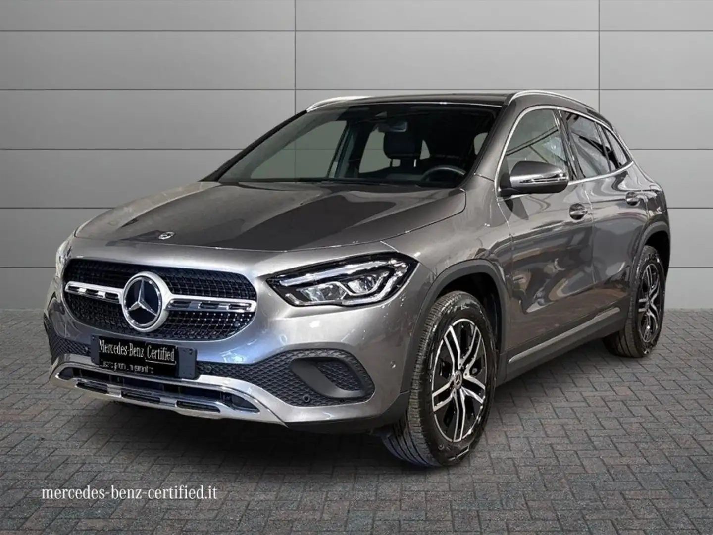 Mercedes-Benz GLA 250 e hybrid EQ Sport Plus Grigio - 1