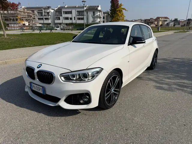 BMW 125 Serie 1 F/20-21 2015 125i Msport 224cv 5p auto