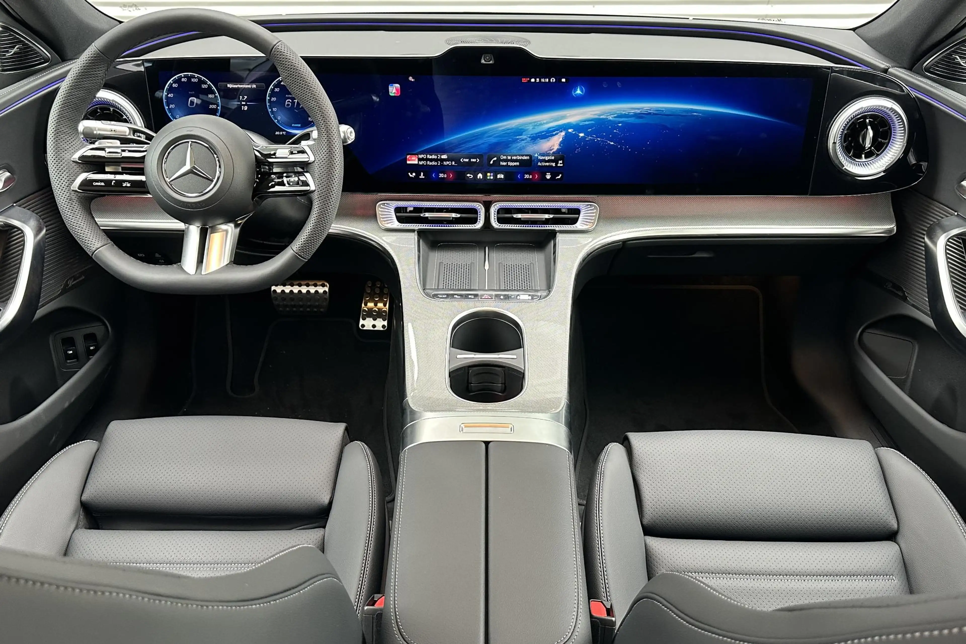 Mercedes-Benz C 400 C Limousine 4MATIC Launch Edition | Winterpakket | — photo 12