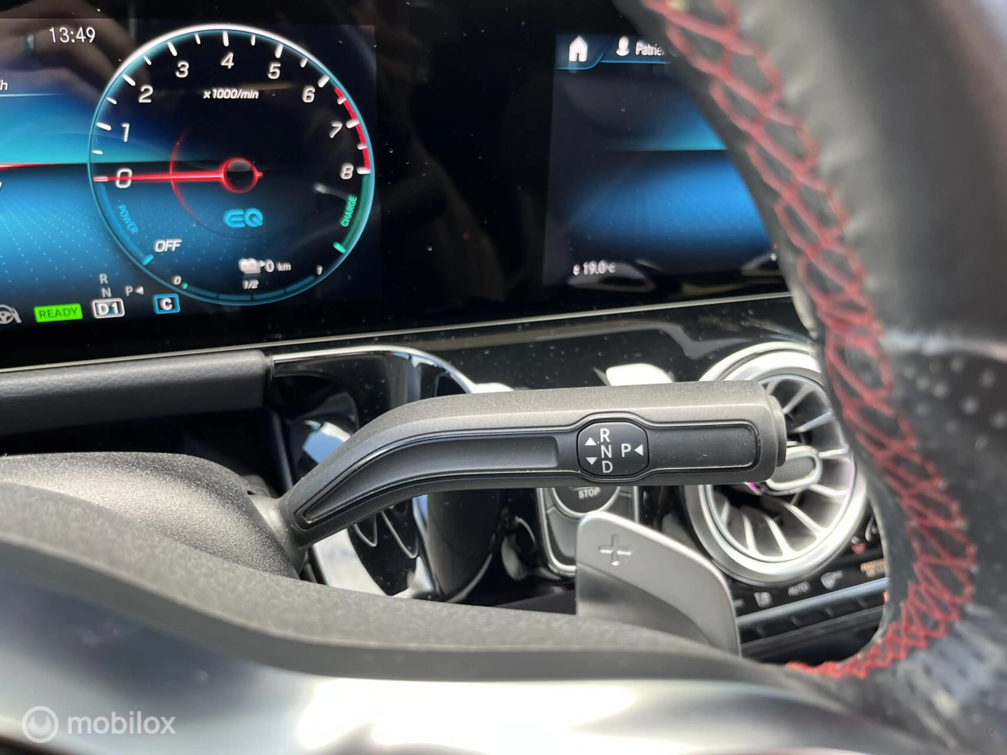 Mercedes-Benz GLA 250 e AMG Line|Panoramadak|Camera|Sfeerverlichting — photo 13