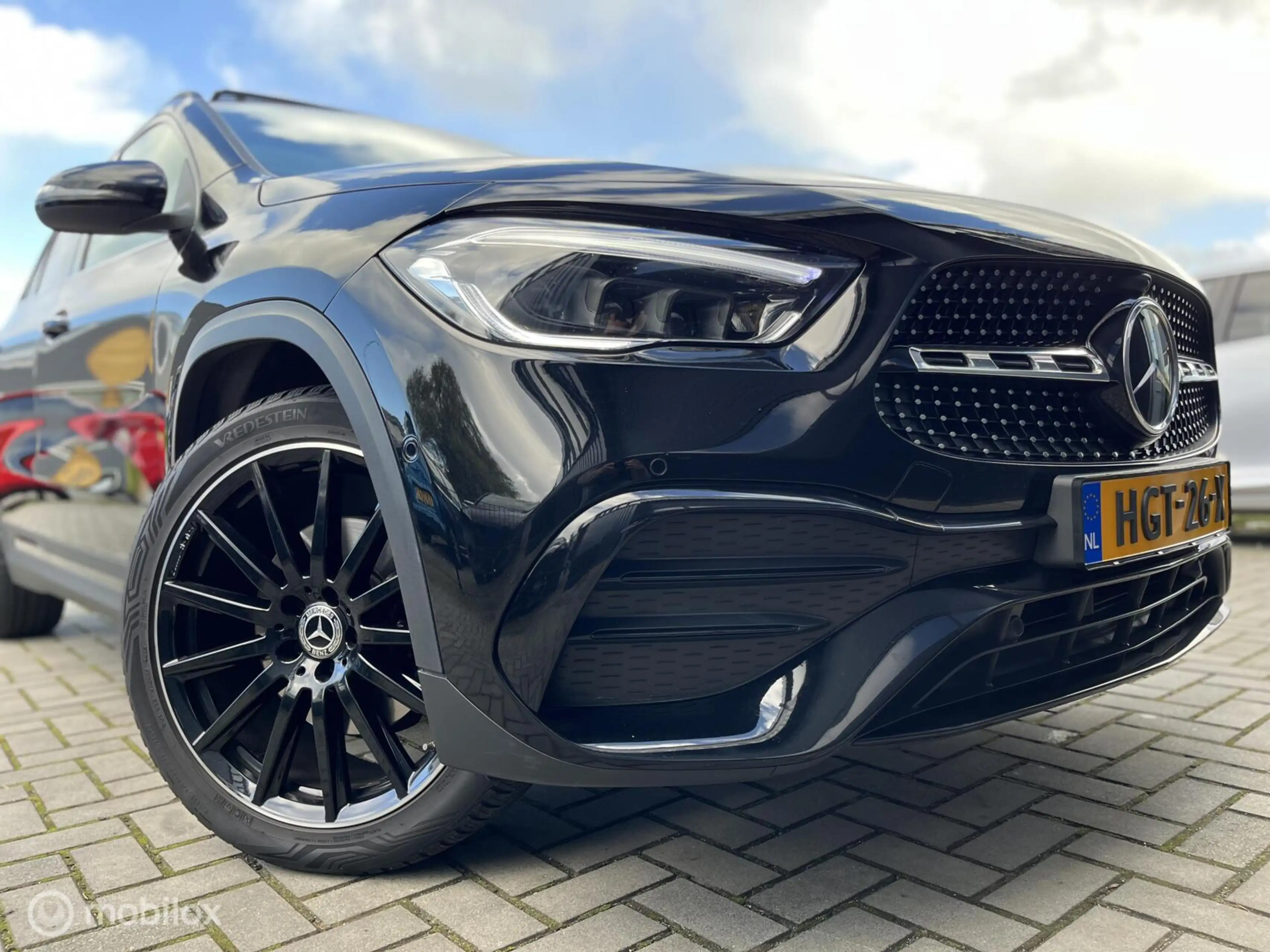 Mercedes-Benz GLA 250 e AMG Line|Panoramadak|Camera|Sfeerverlichting — photo 32