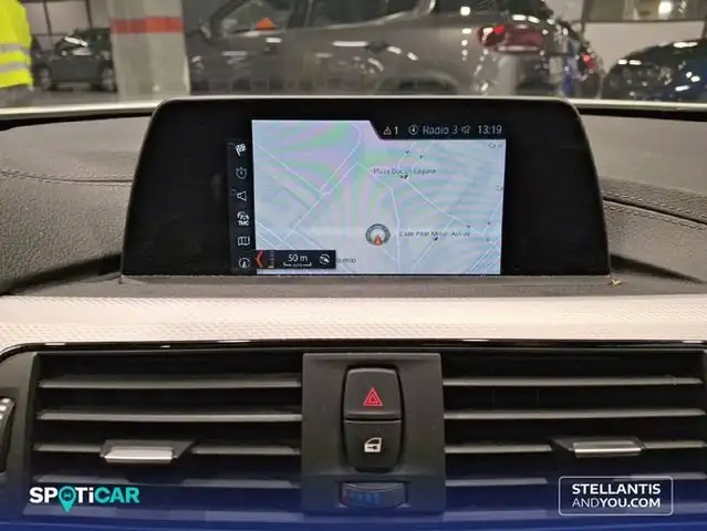 BMW 4 Series view 14