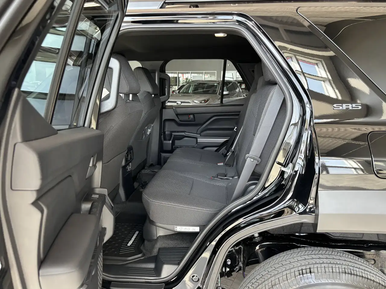 Toyota 4-Runner снимка Toyota 4-Runner
