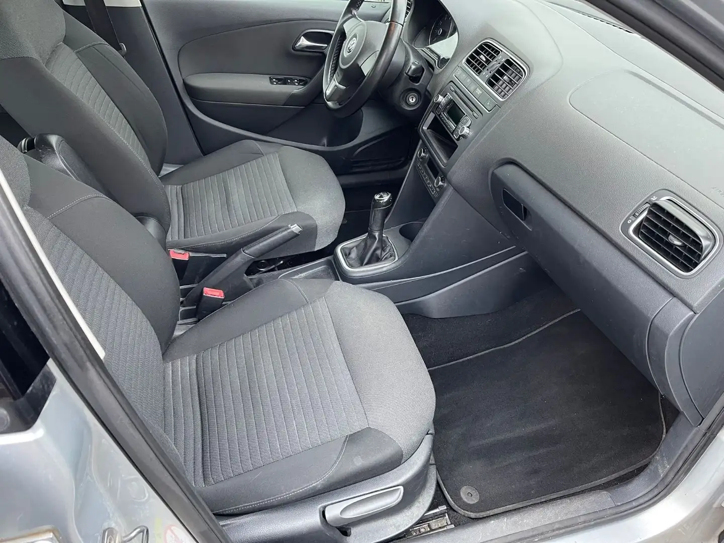 Volkswagen Polo 1.2 Comfortline Klimaaut PDC Alu Argent - 2