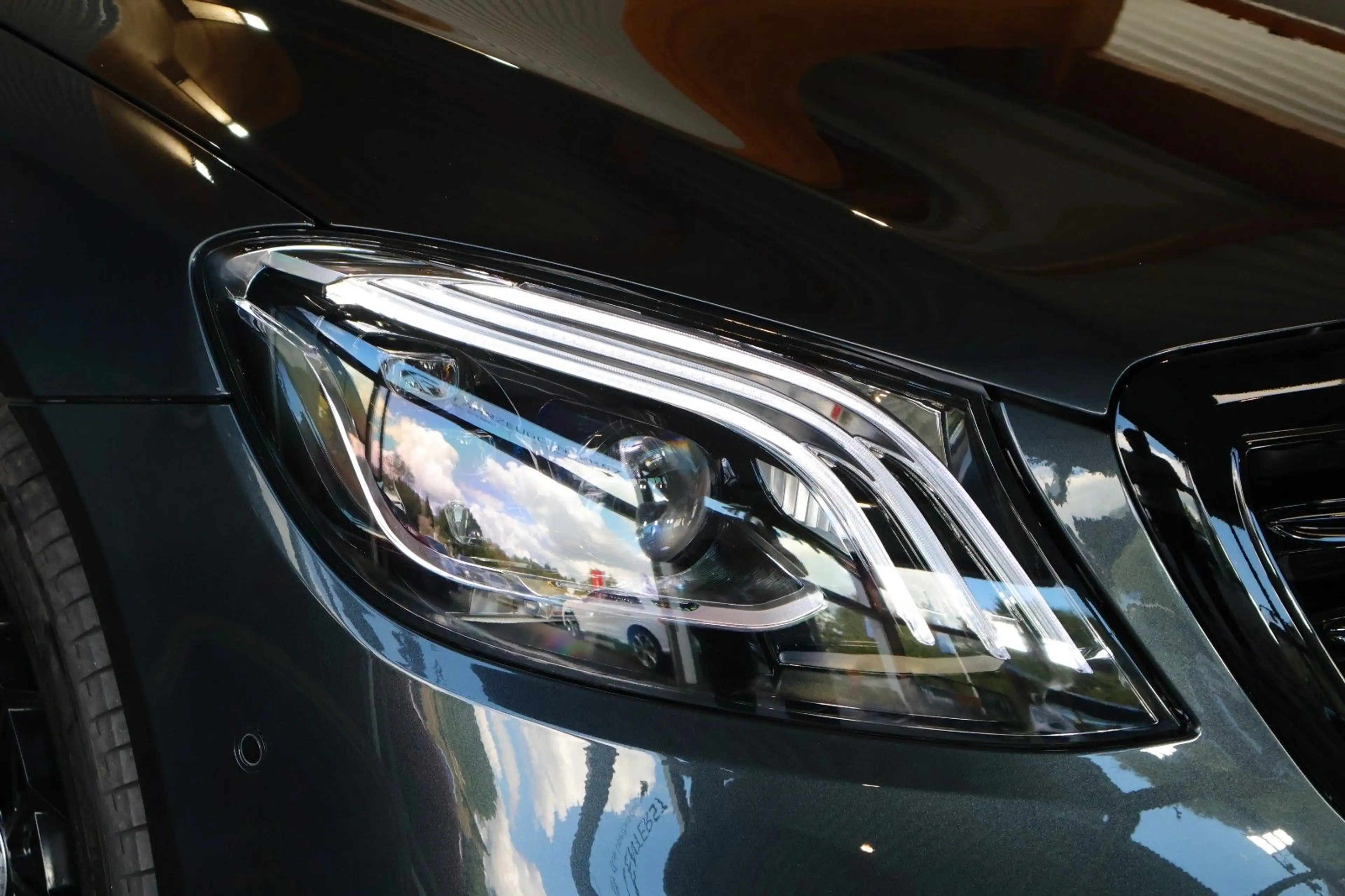 Mercedes-Benz S 550 LANGVERSION/HUD/PANO/ACC/360°/BURMESTER — photo 6