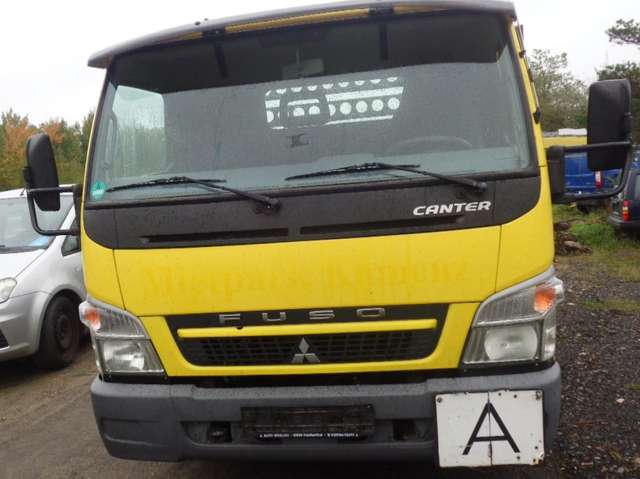 Imagine Mitsubishi Canter Canter 7C15