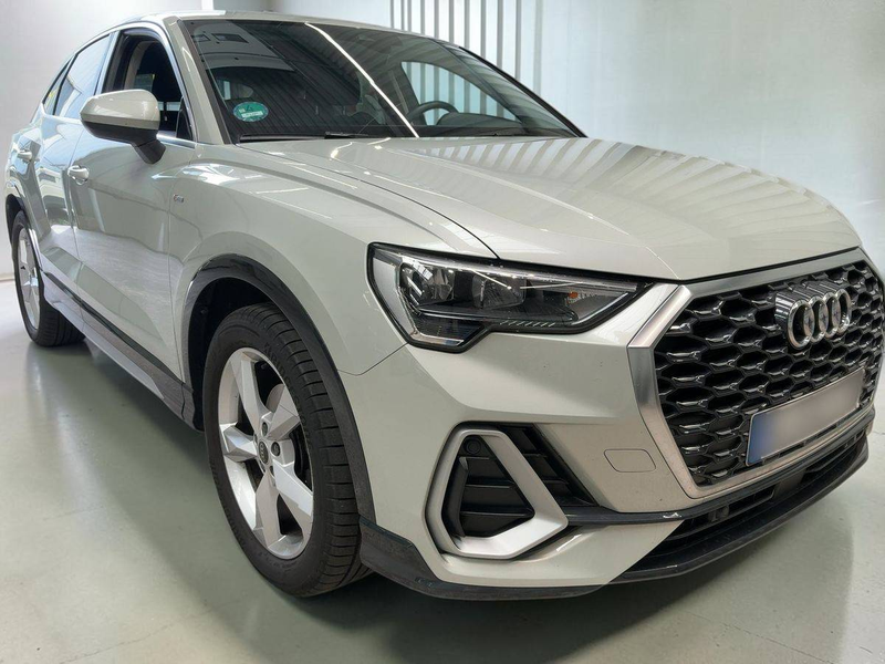 Audi Q3 Q3 35 TFSI Sportback S tronic S line — photo 6