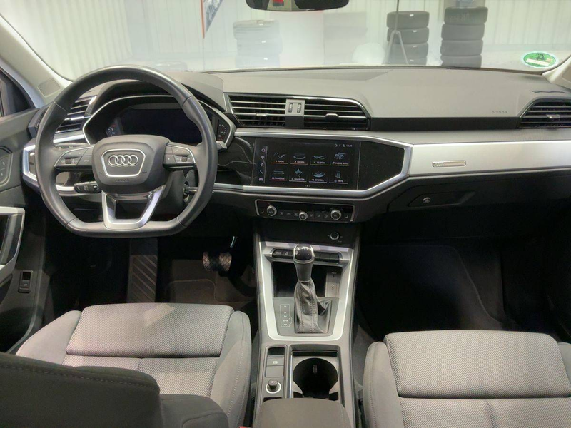 Audi Q3 Q3 35 TFSI Sportback S tronic S line — photo 9
