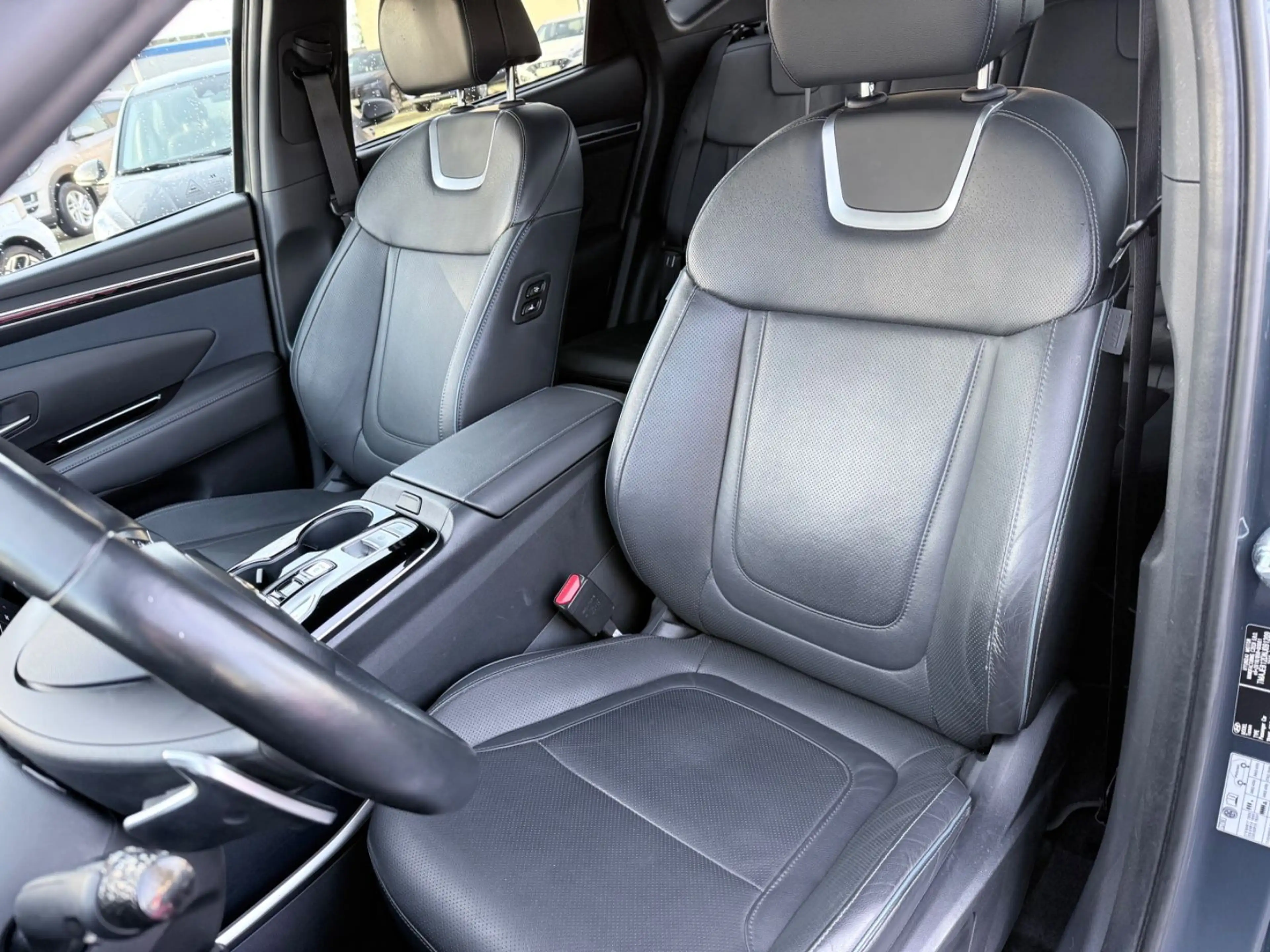 Hyundai TUCSON Prime Plug-In Hybrid 4WD ECS/1.HAND/360° — photo 15