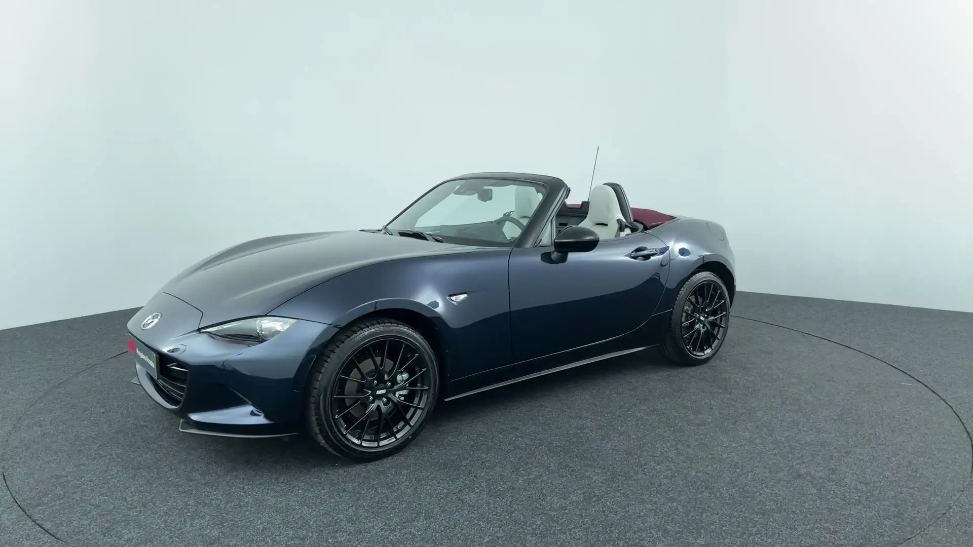 Mazda MX-5 2.0 SkyActiv-G 184 Signature | Bose | Leder | Azul - 2