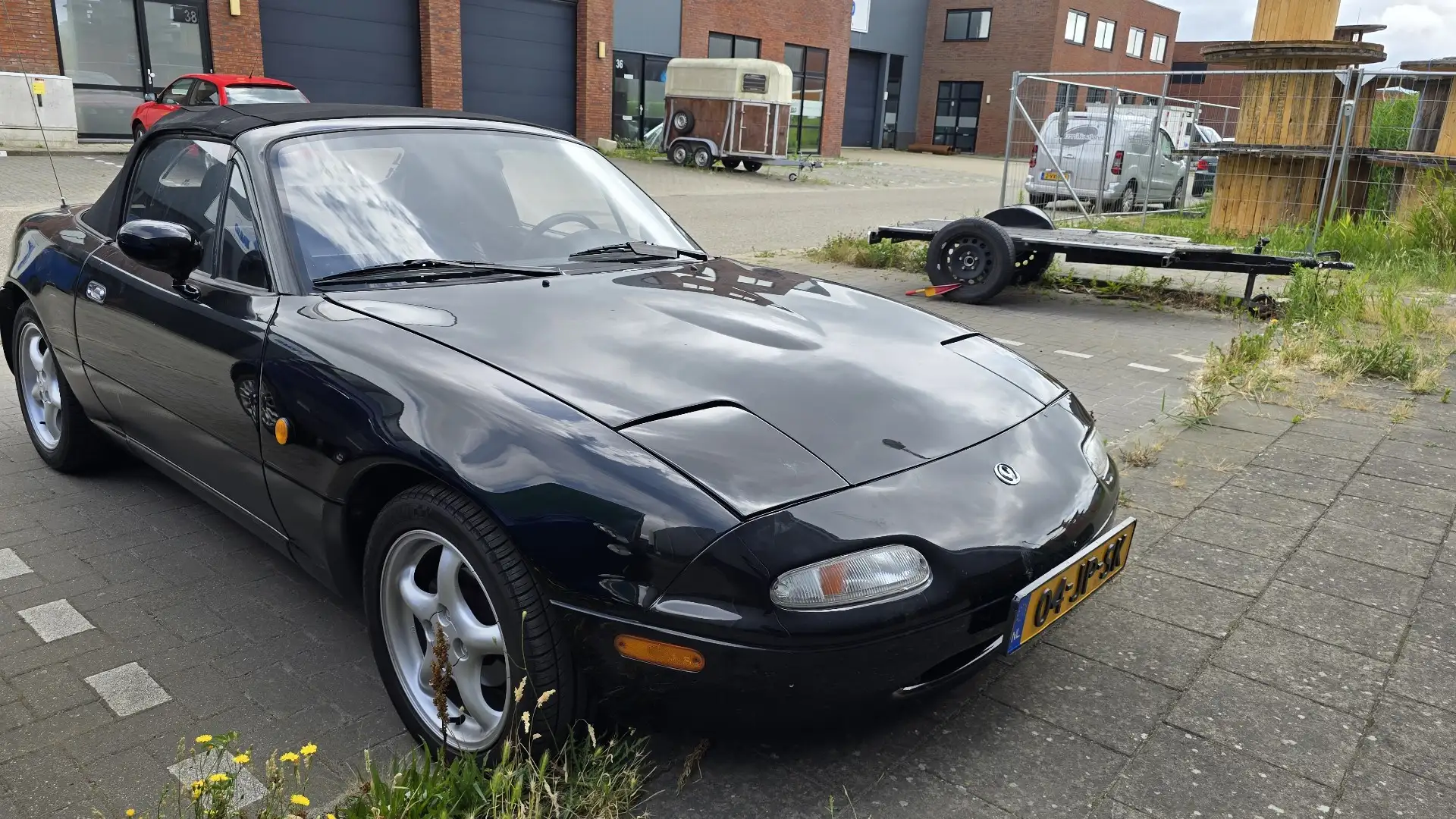Mazda MX-5 1.6i-16V Zwart - 1