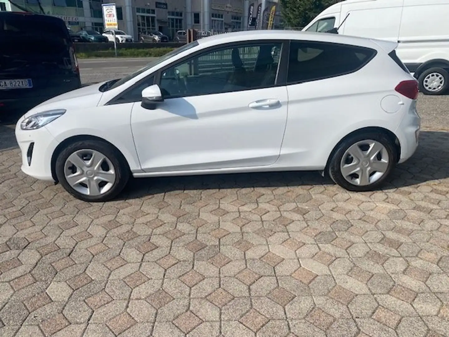 Ford Fiesta VAN 2P 1.0 125 CV START & STOP TREND Bianco - 1