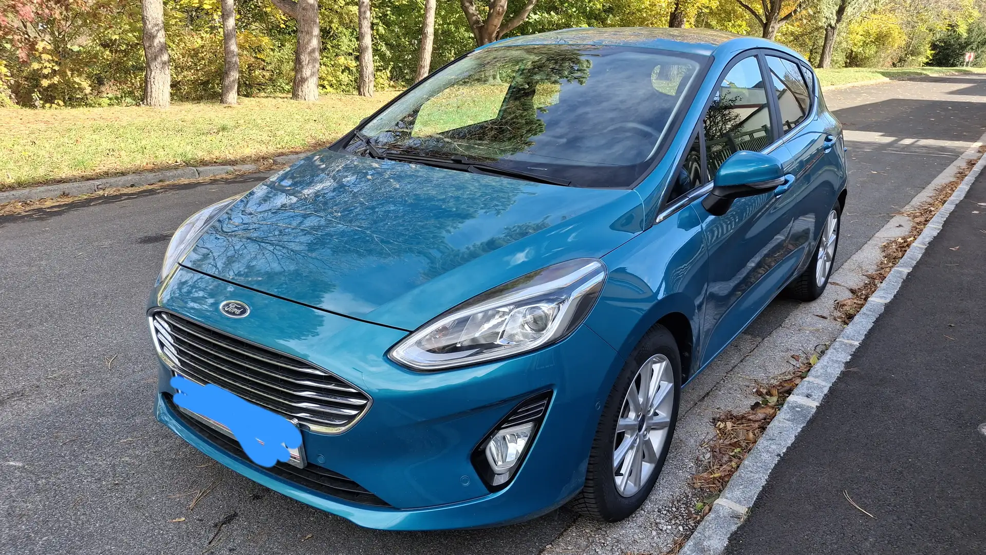 Ford Fiesta Titanium 1,1 Start/Stop Blau - 2