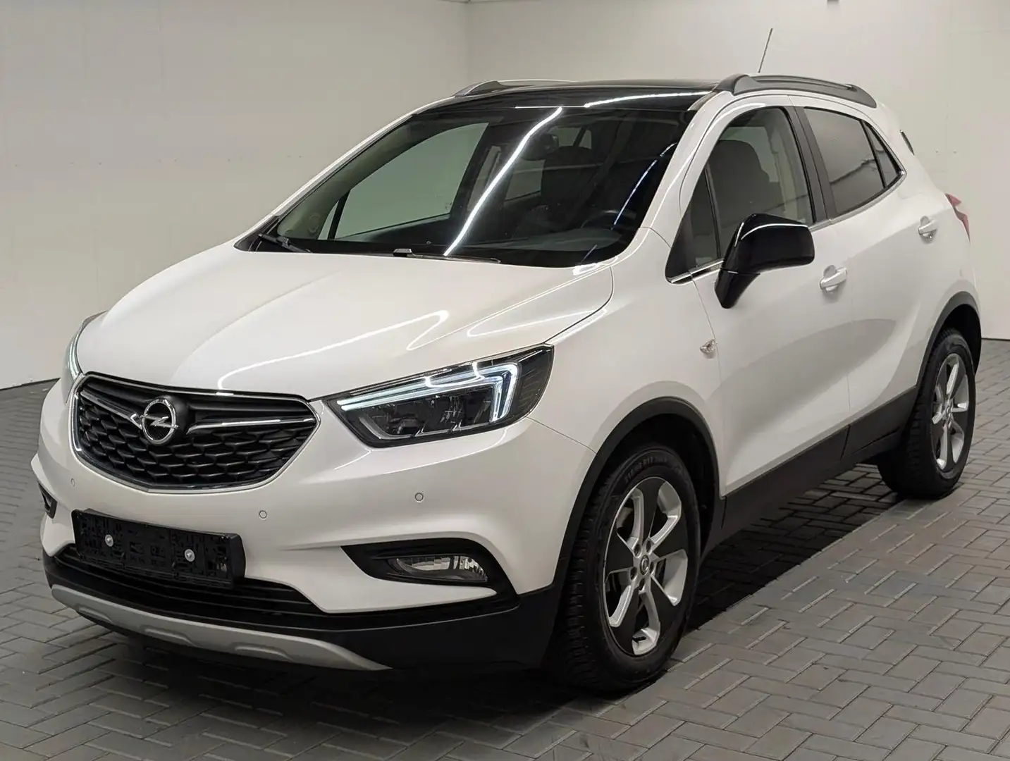 Opel Mokka X C. Innovation LED/Navi/GSD/SHZ/Kam/17"LM Weiß - 1