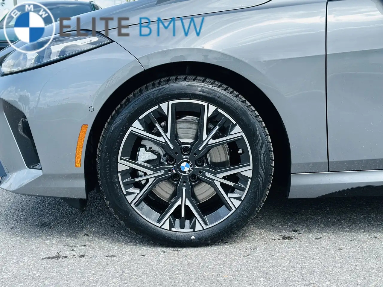 BMW 2 Series photo BMW 2 Series
