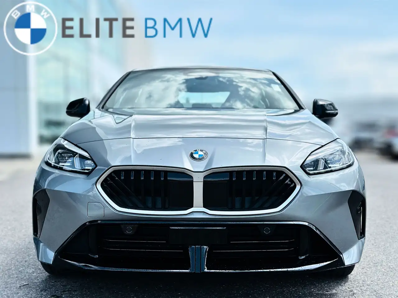 BMW 2 Series photo BMW 2 Series