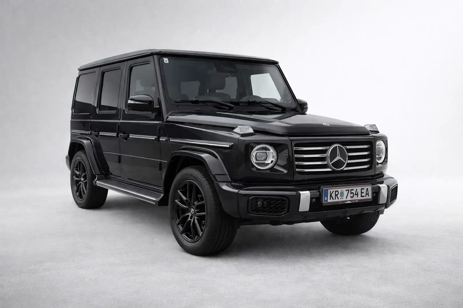 Mercedes-Benz G 450 d 9G-TRONIC Schwarz - 1