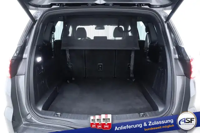 Ford S-Max view 11