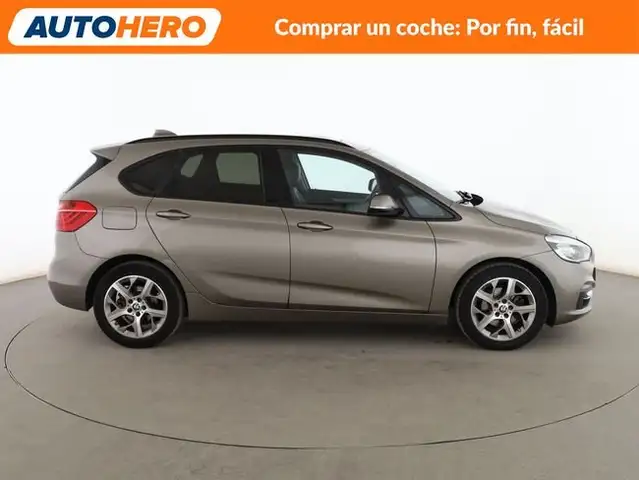 BMW 2 Series view 7