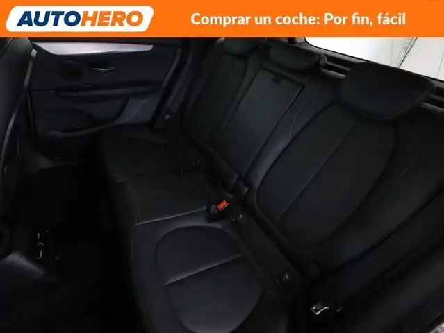 BMW 2 Series view 15