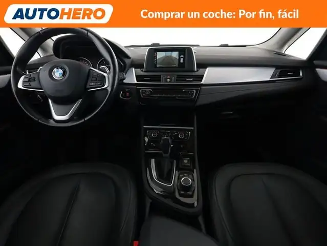 BMW 2 Series view 13