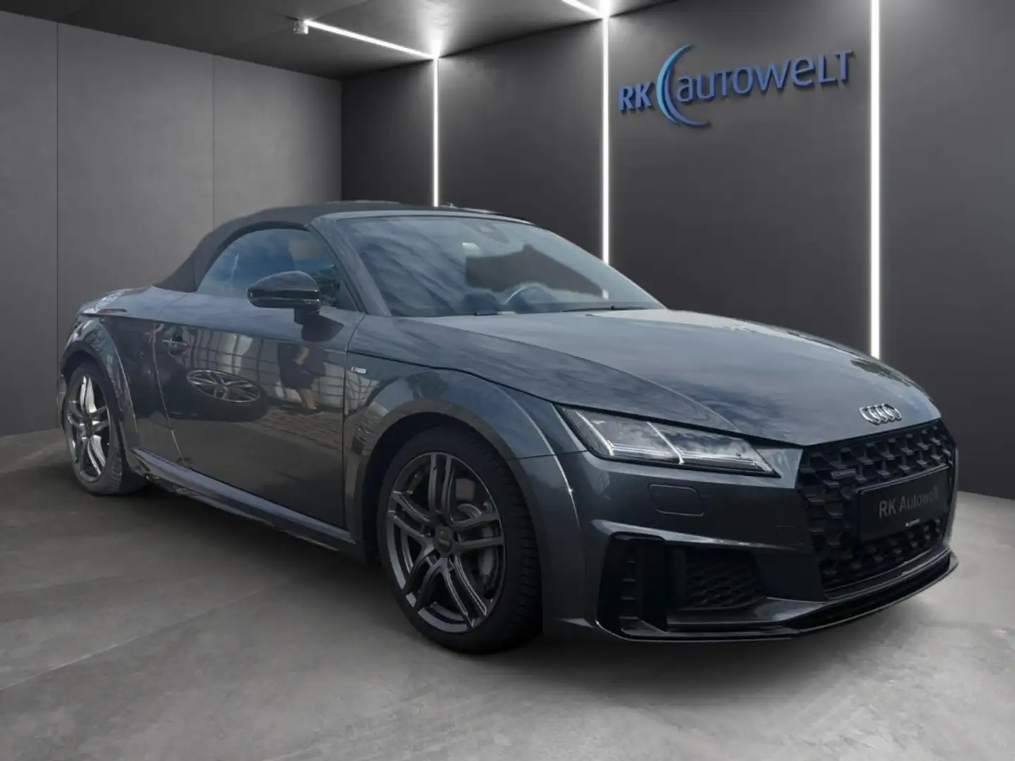 Audi TT 45 2.0 TFSI Roadster quattro S line Navi t Szary - 2