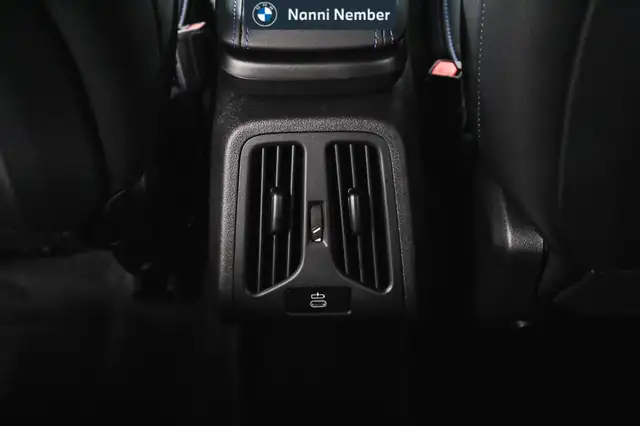 BMW X1 view 15