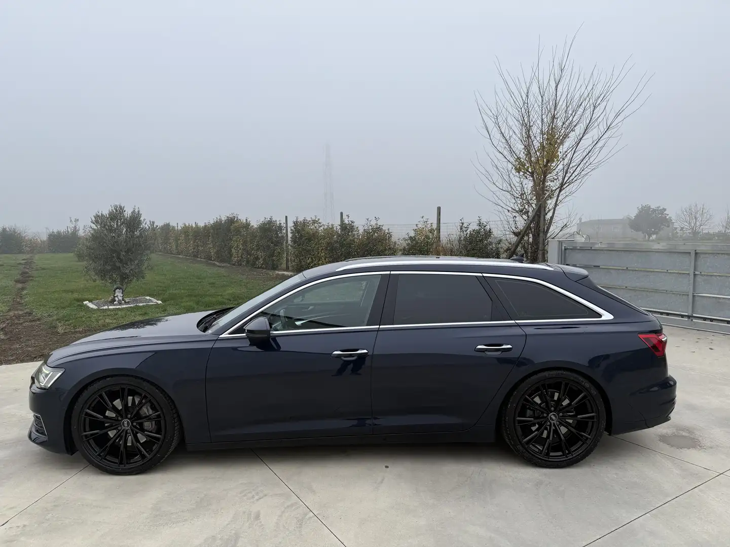 Audi A6 Avant 45 3.0 tdi mhev Design quattro tiptronic Bleu - 2