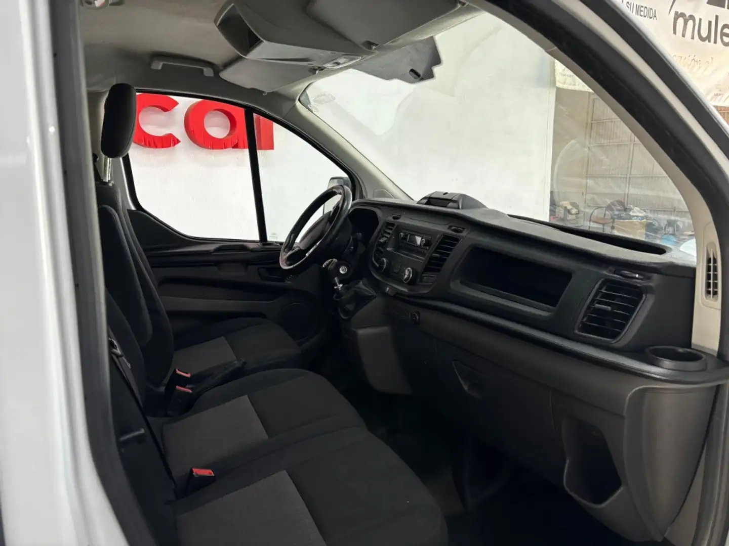 Ford Transit Custom FT 260 L1 Van Ambiente 105 Blanc - 2