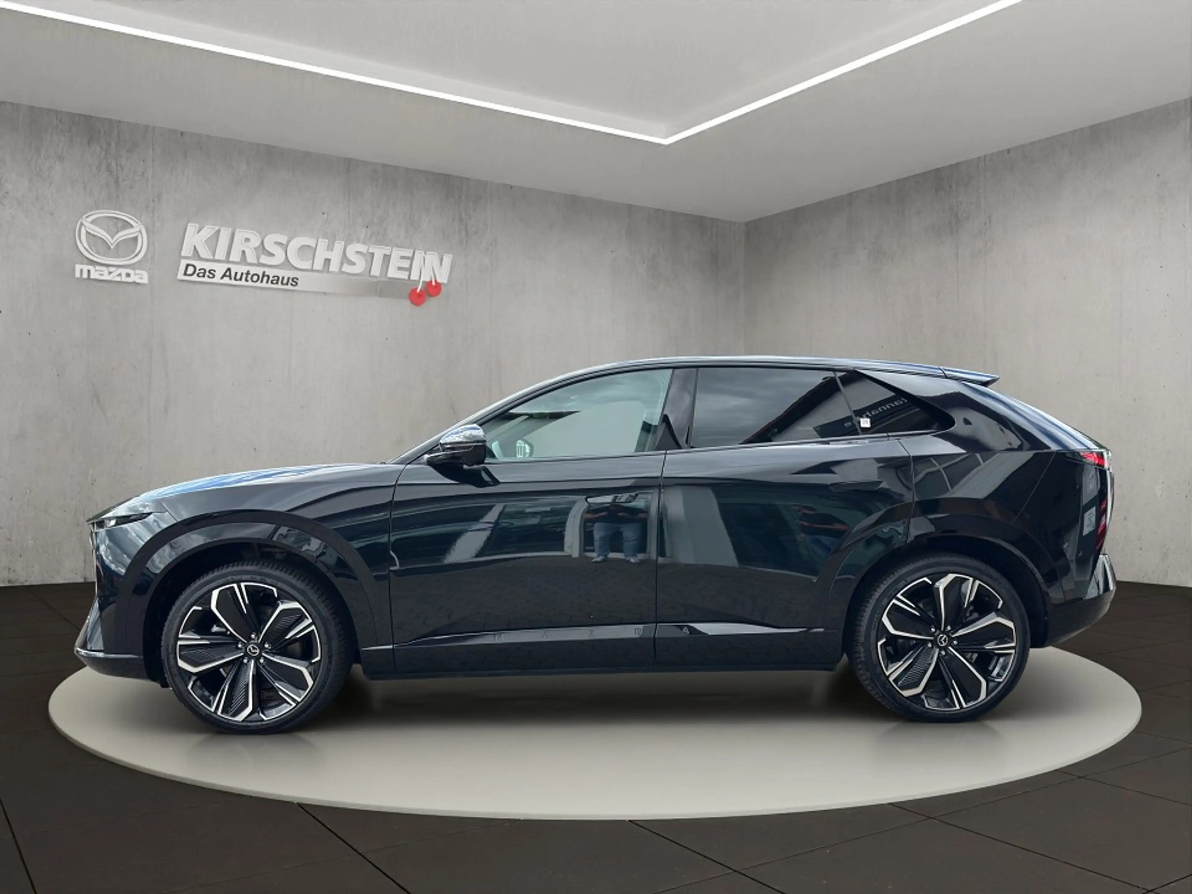 Mazda CX-6e EV TAKUMI +21ZOLL+ — photo 2