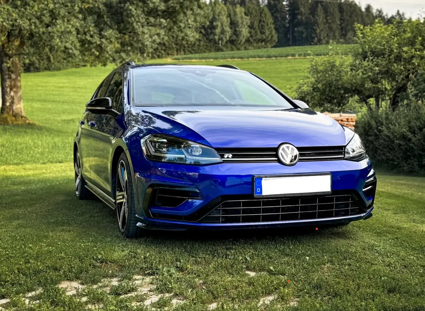 Volkswagen Golf R Blau - 2