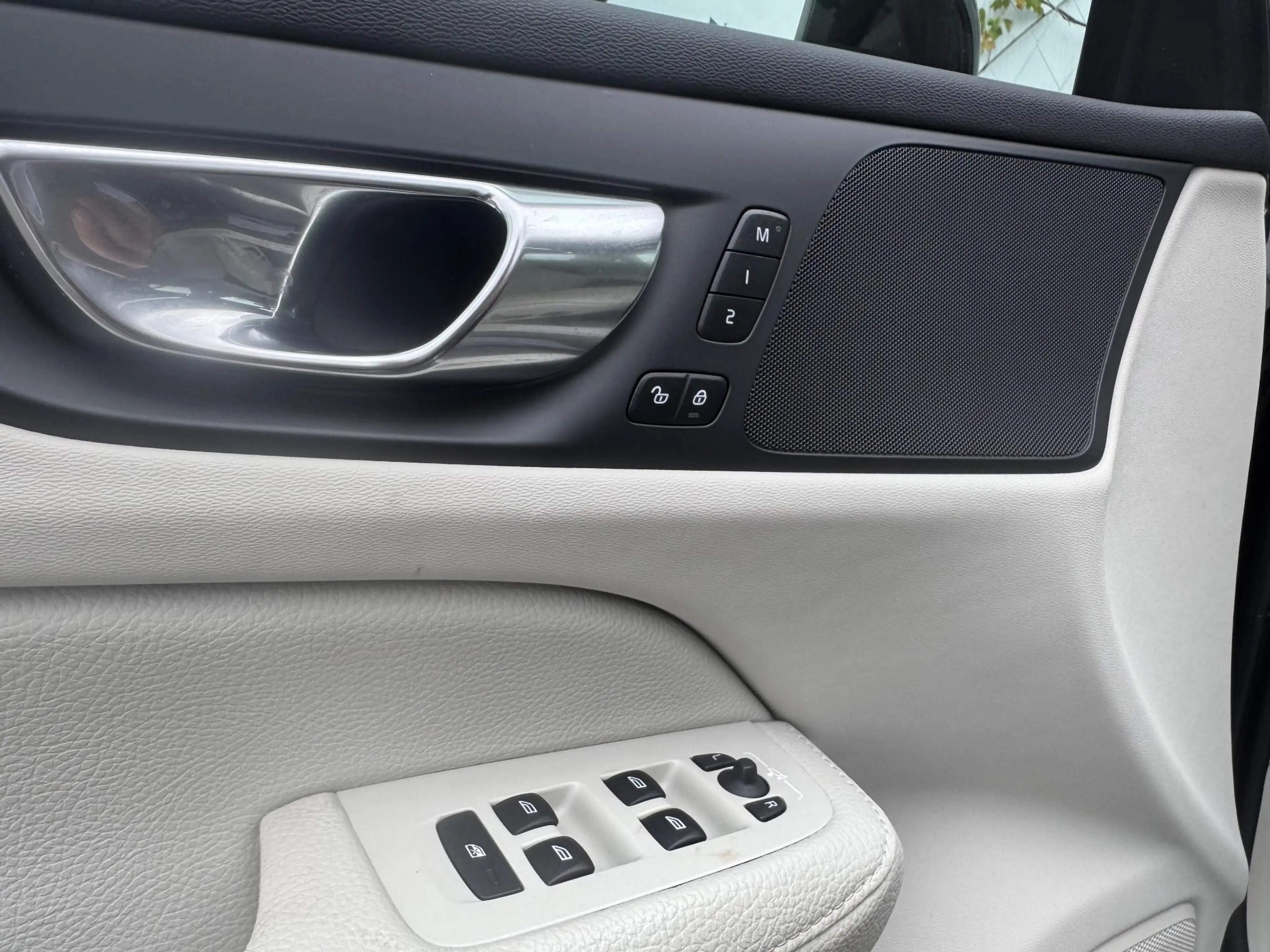 Volvo V60 Cross Country 2.0 B5 AWD Pro | Trekhaak | Panoramadak | Achterui — photo 15
