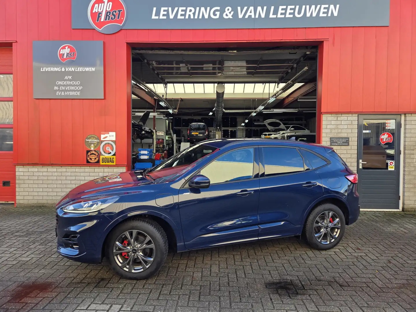 Ford Kuga 2.5 PHEV ST-Line Navigatie/ Stoel en stuurverwarmi Bleu - 1