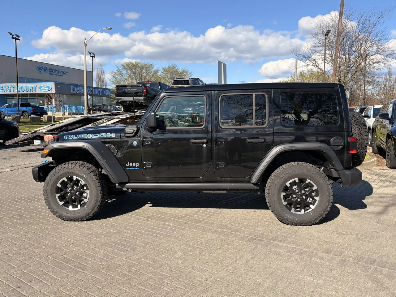 Jeep Wrangler снимка Jeep Wrangler