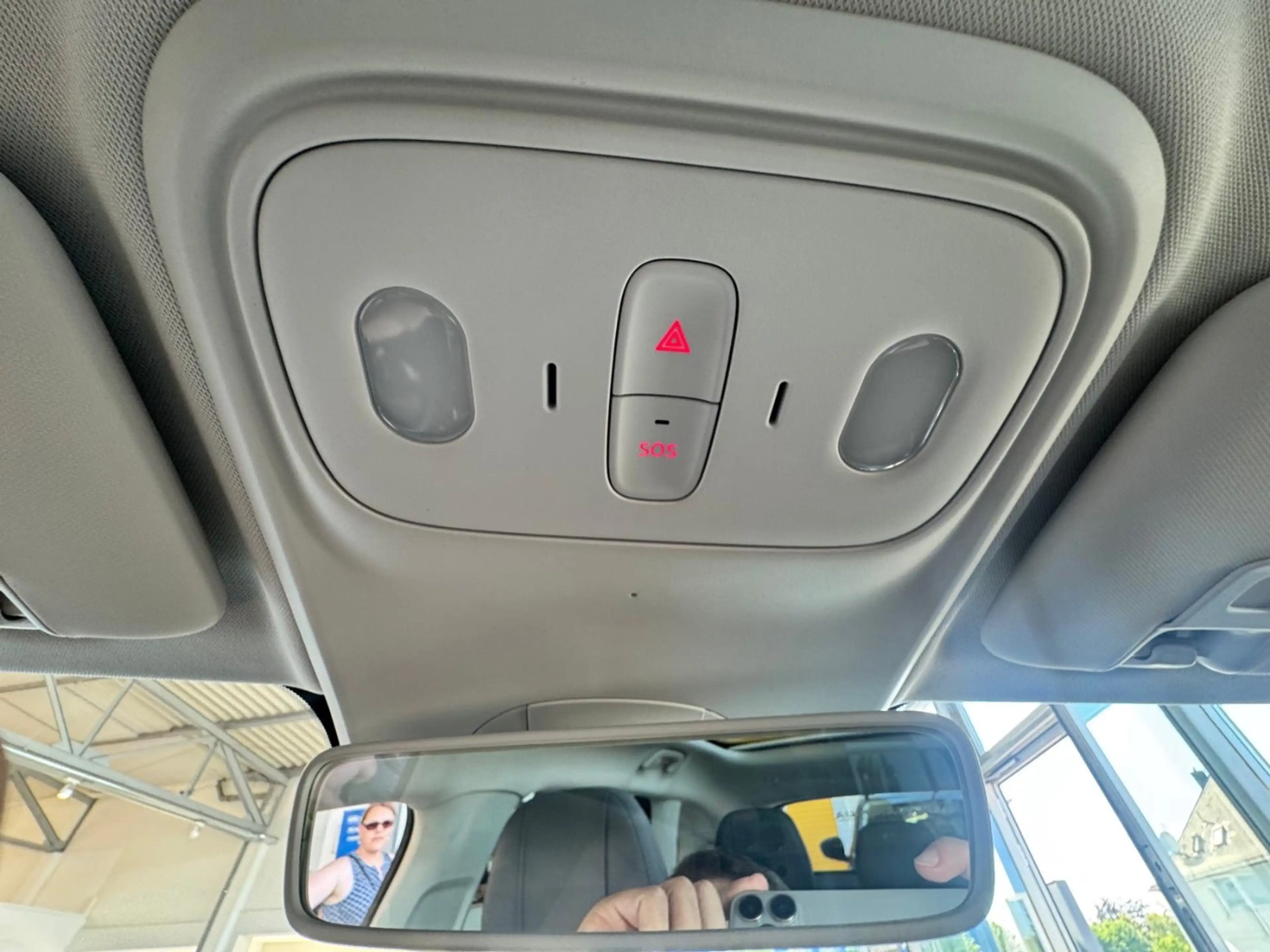 Leapmotor B10 BEV 67 kWh Design Pro Max ACC+LED+Navi+PANO — photo 15