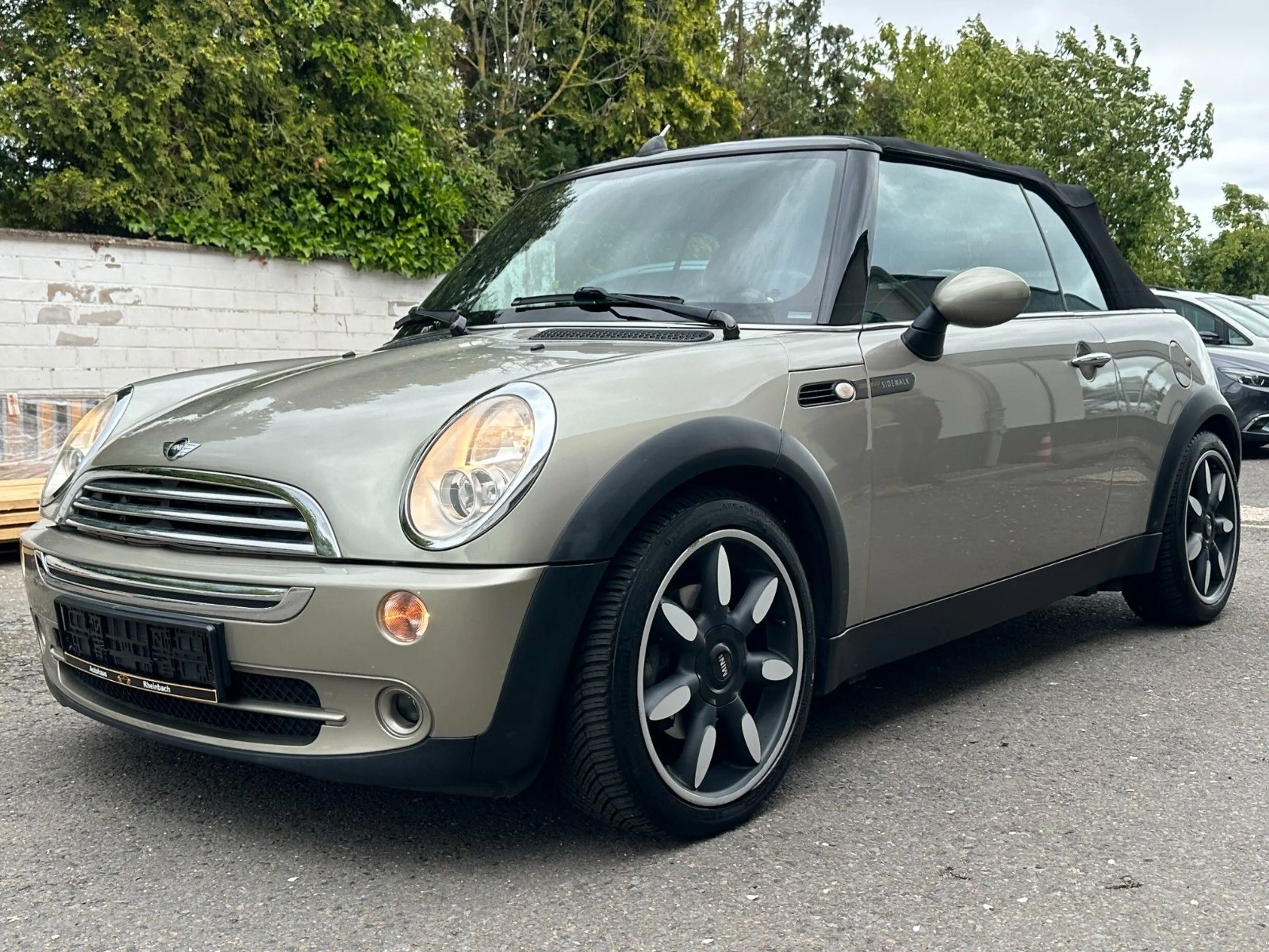 MINI Cooper S COOPER-S Cabrio Sidewalk AUTOMATIK/HU2028/ KLIMA — photo 2