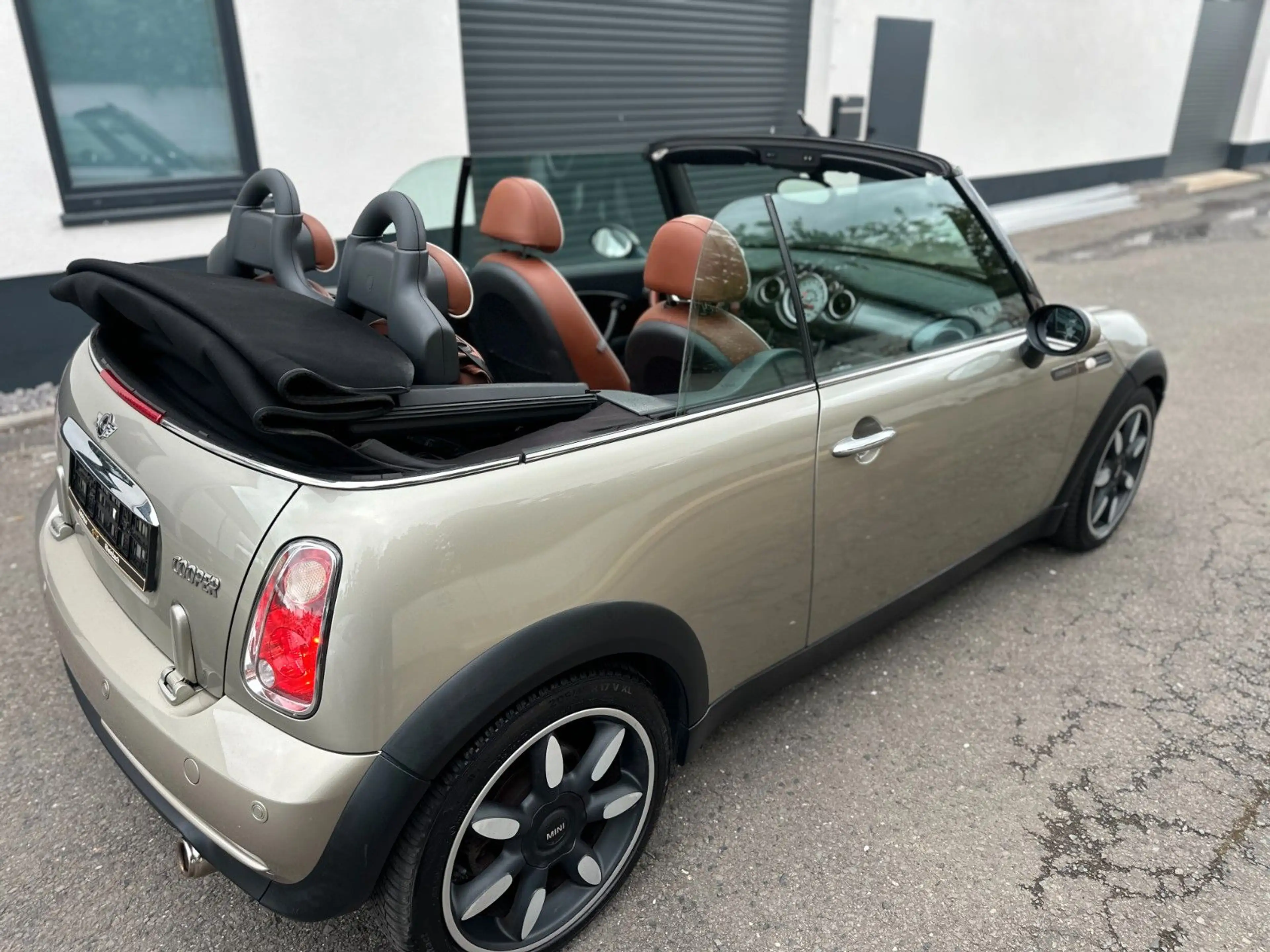 MINI Cooper S COOPER-S Cabrio Sidewalk AUTOMATIK/HU2028/ KLIMA — photo 6