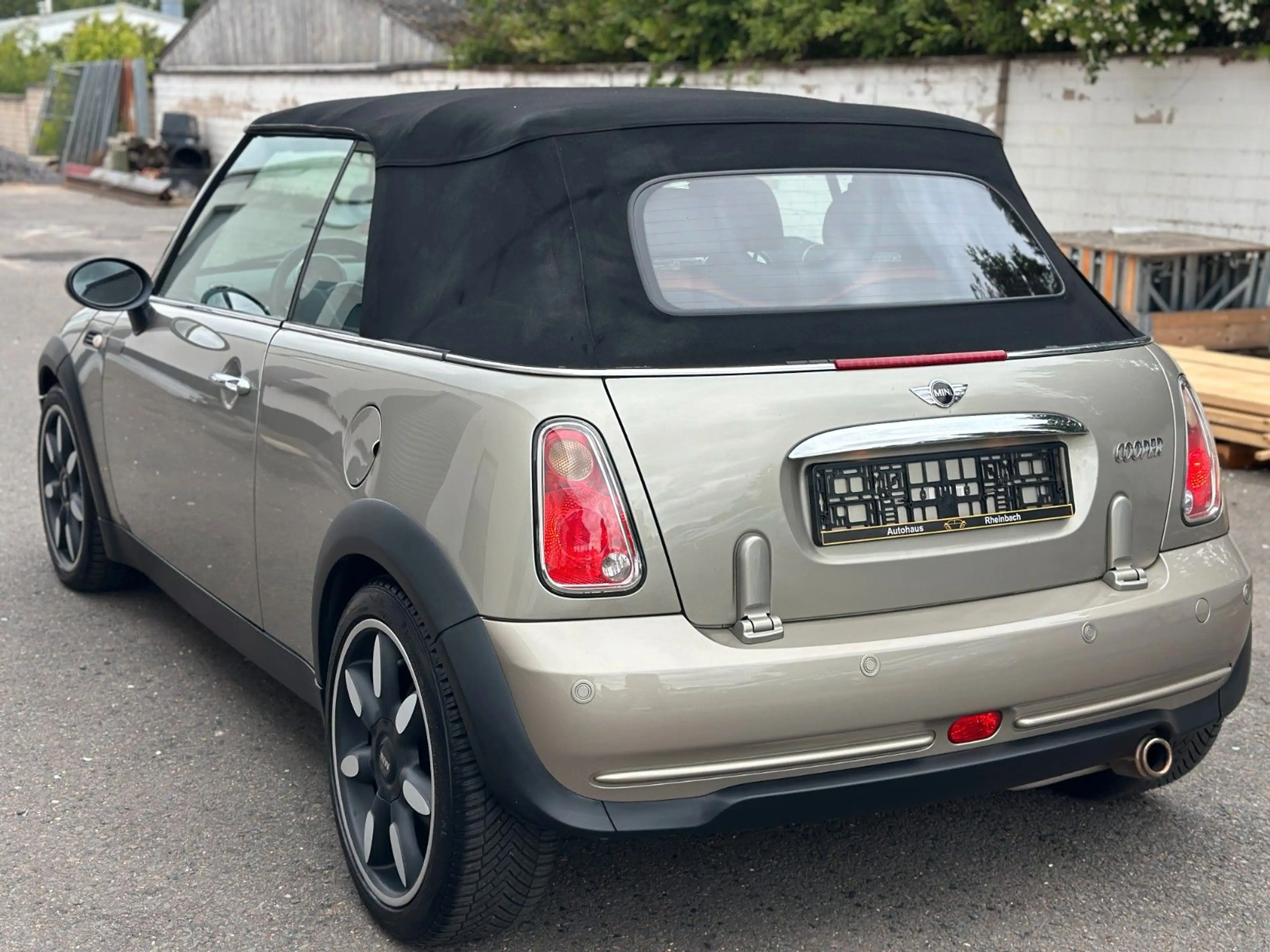 MINI Cooper S COOPER-S Cabrio Sidewalk AUTOMATIK/HU2028/ KLIMA — photo 4