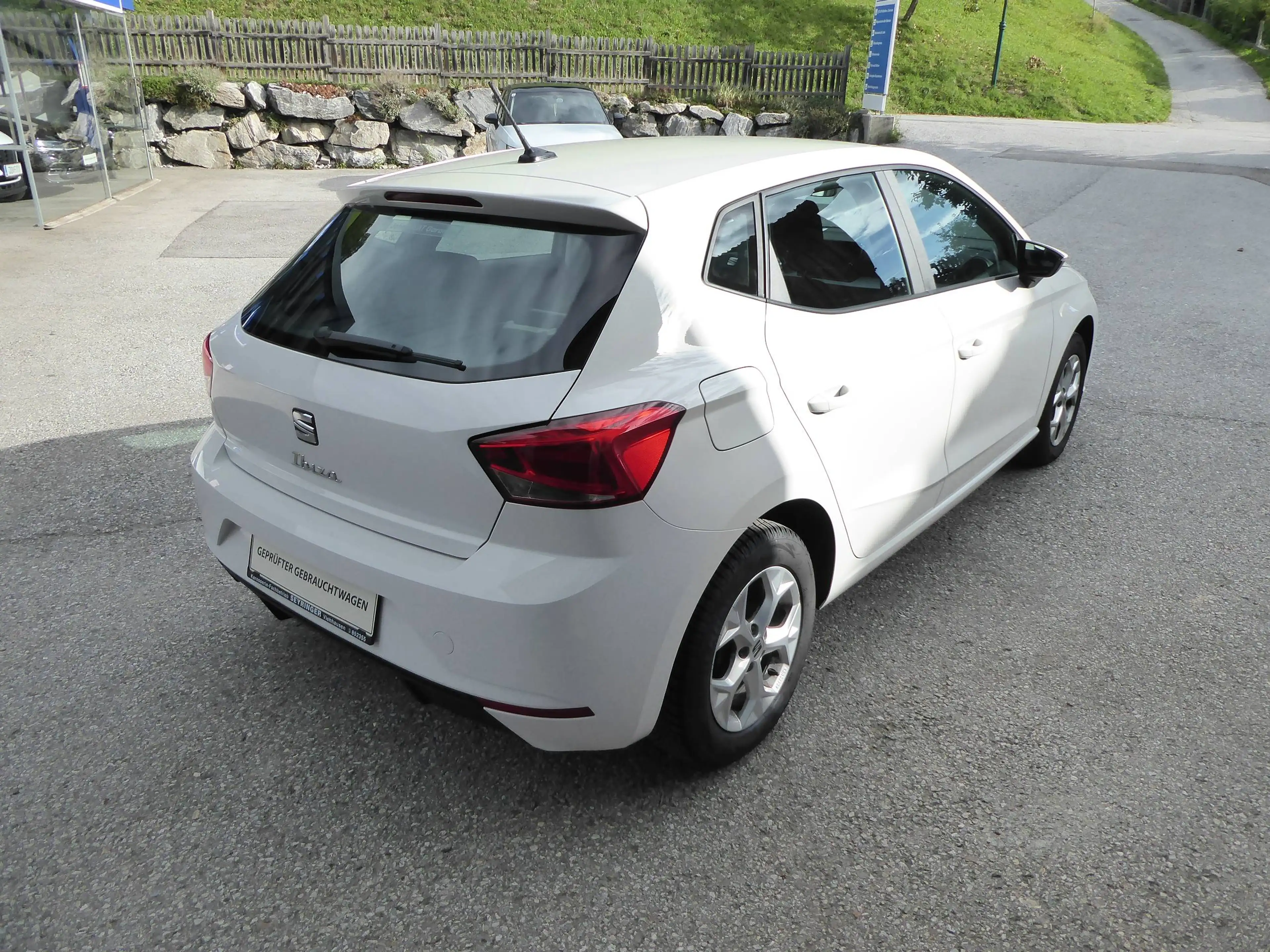 SEAT Ibiza 1,0 Reference — photo 5