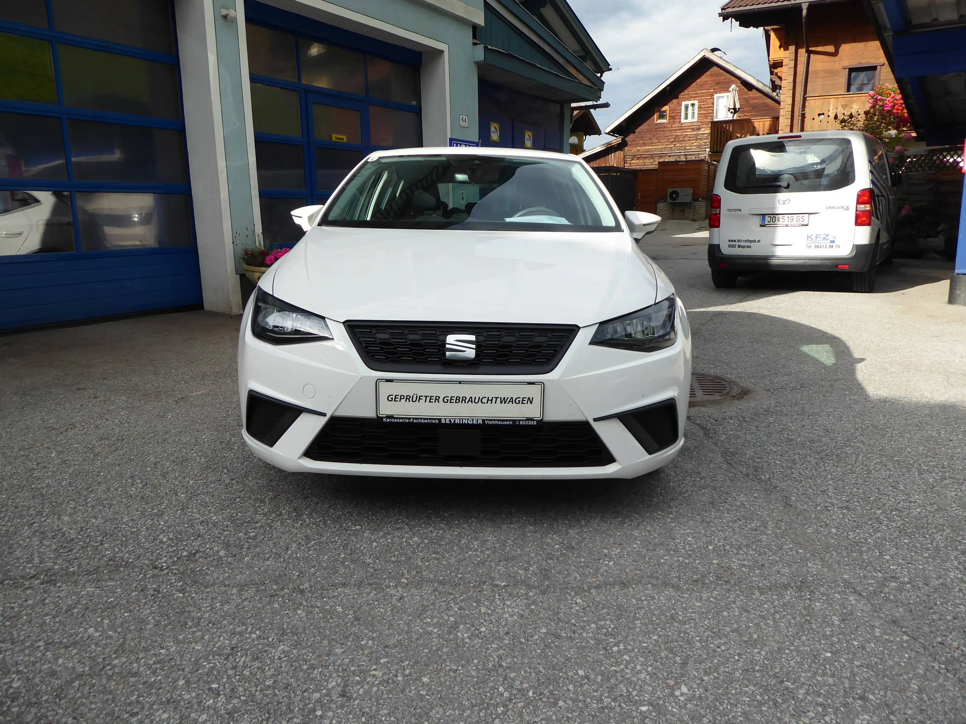 SEAT Ibiza 1,0 Reference — photo 2